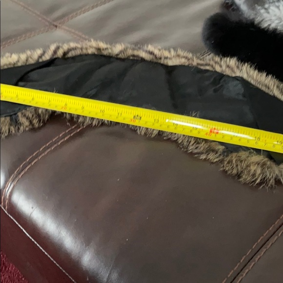 Faux Fur hood lining 21 inch arch - Picture 3 of 5